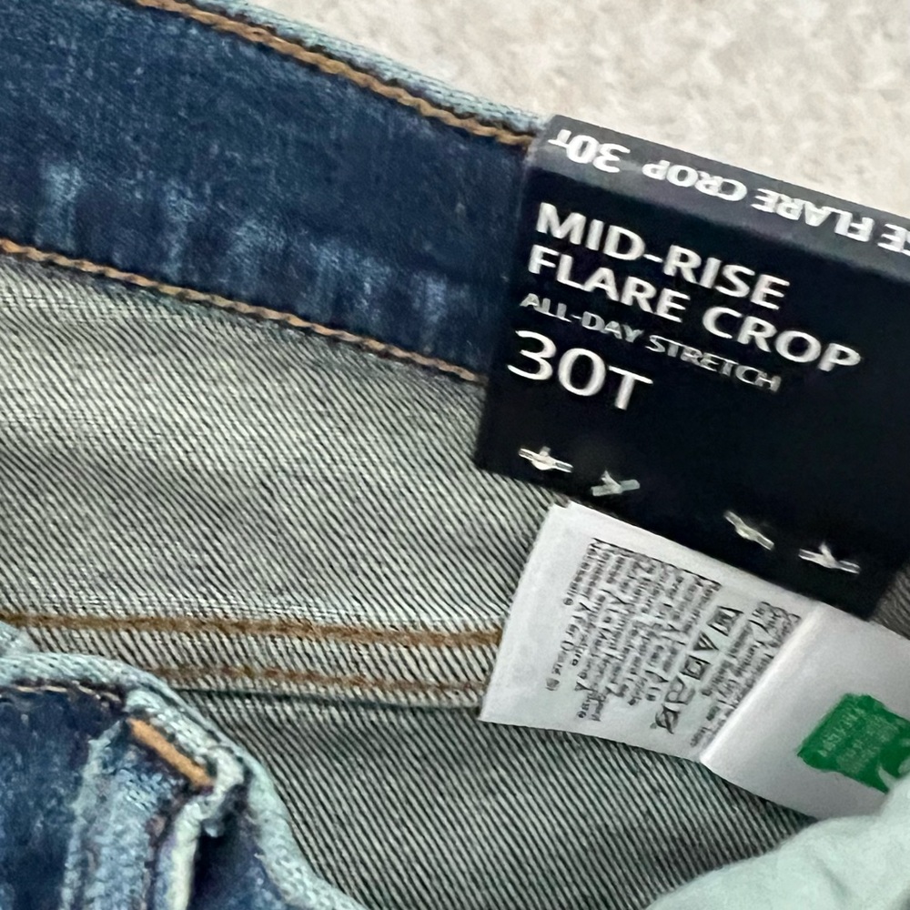 J.Crew Mid rise flare crop jean 30 NWT - Picture 7 of 10